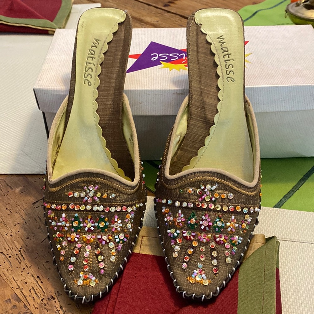 Matisse beaded slide